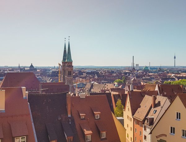 Ausblick über die Dächer von Nürnberg von der Burg