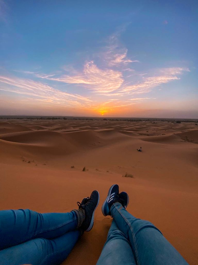 Blick auf den Sonnenuntergang in der Sahara