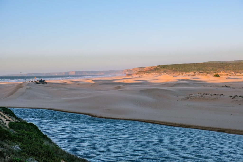 Die Dünen am Bordeira's beach