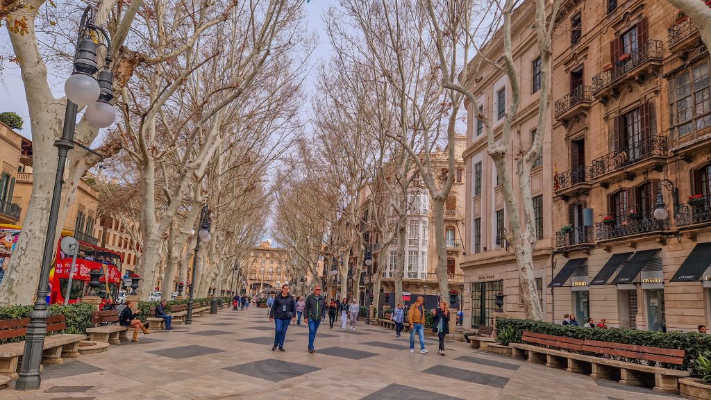 Passeig del Born im Frühling