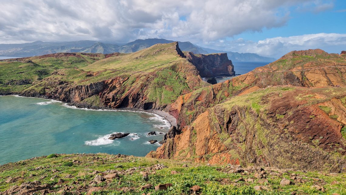 Madeiras Ostküste und die karge Landzunge
