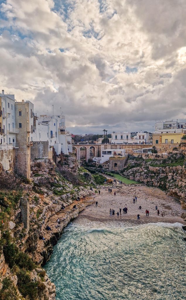 Strand und Meer in Polignano