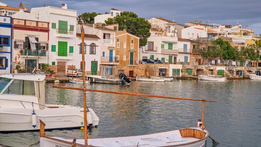 Idylle im beschaulichen Portocolom auf Mallorca in der Nähe von Santanyi