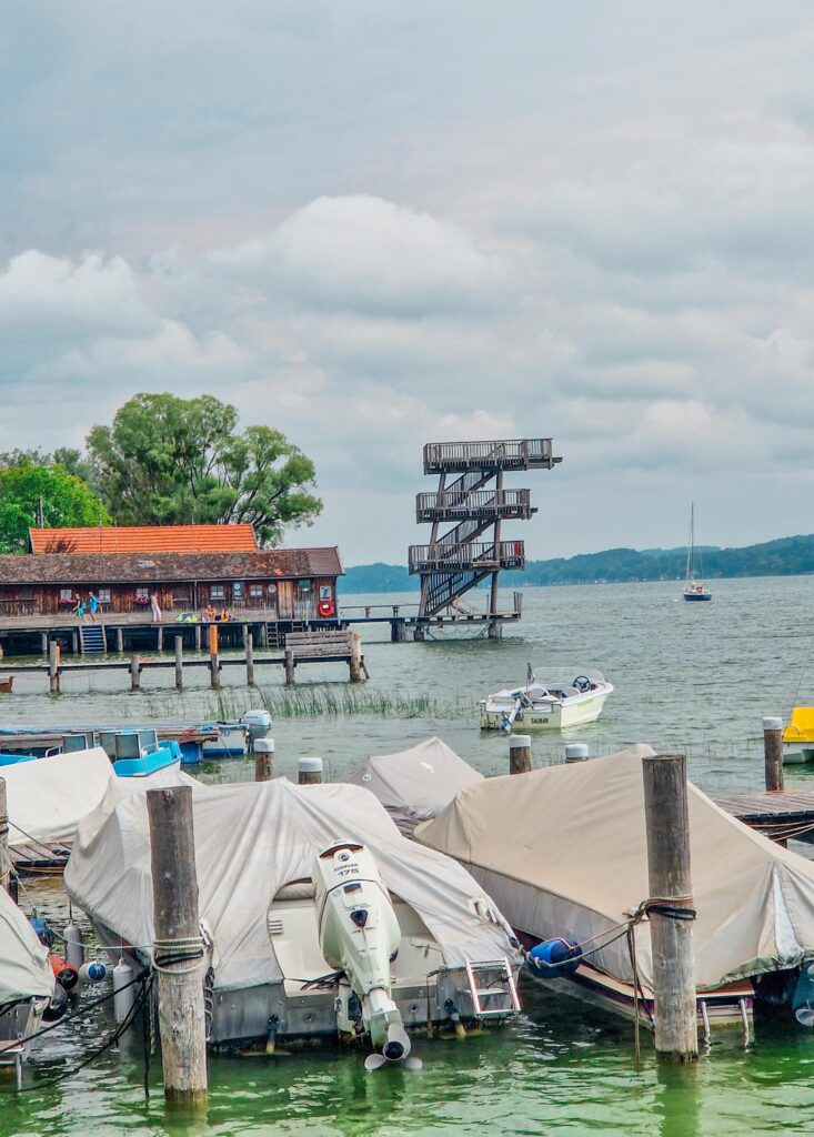 Sprungturm am Ammersee in Utting