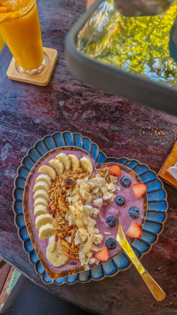 Frühstück auf Koh Mook, Cafés Miss Island Bakery