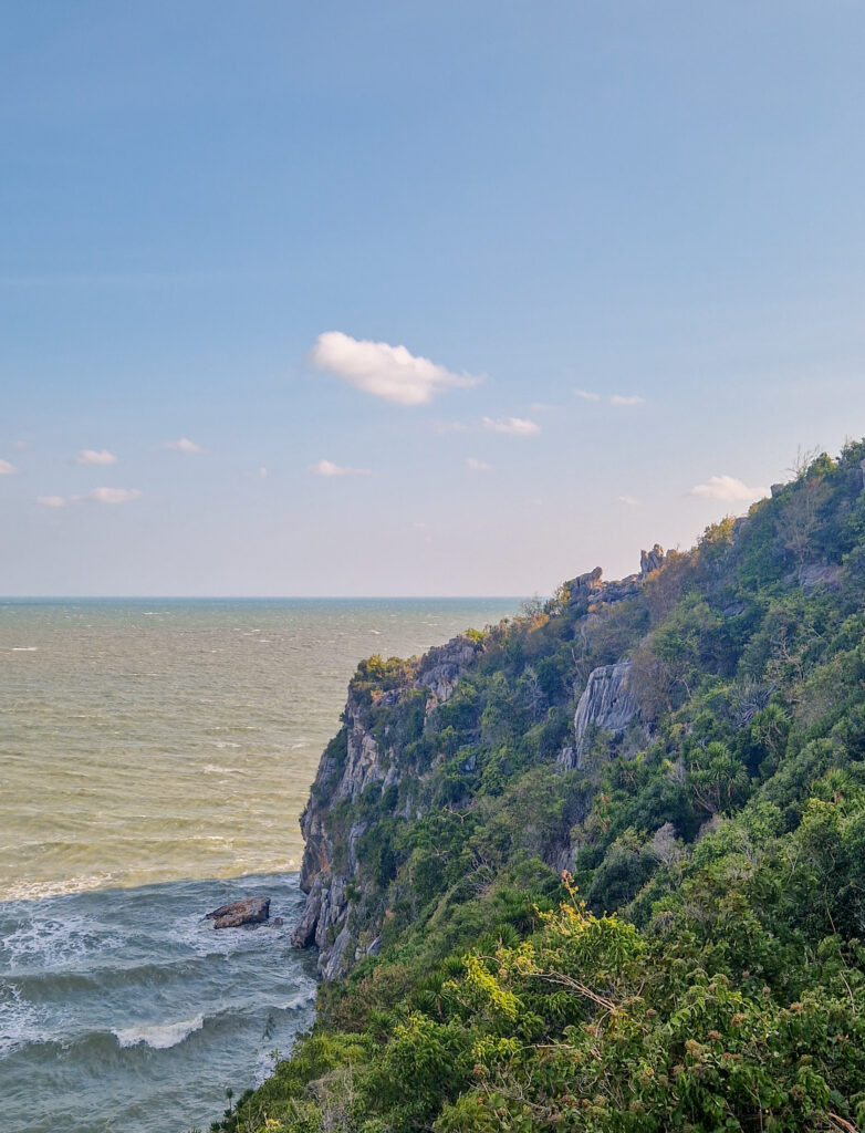 Wanderweg zur Phraya Nakhon Höhle