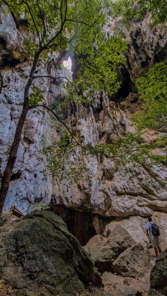 Eindrucksvolle Höhlenlandschaft im Nationalpark Thailand