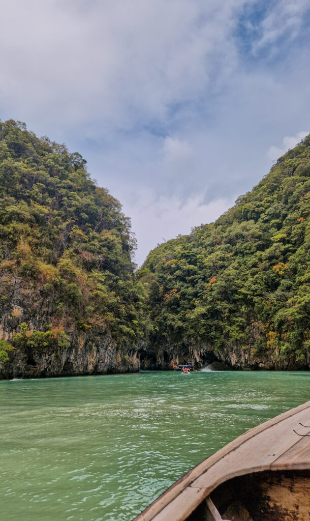 Fahrt durch die Lagune von Hong Island